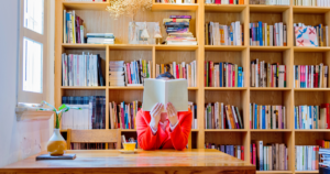 葛飾区読書感想文コンクールで中之台小より２名入賞